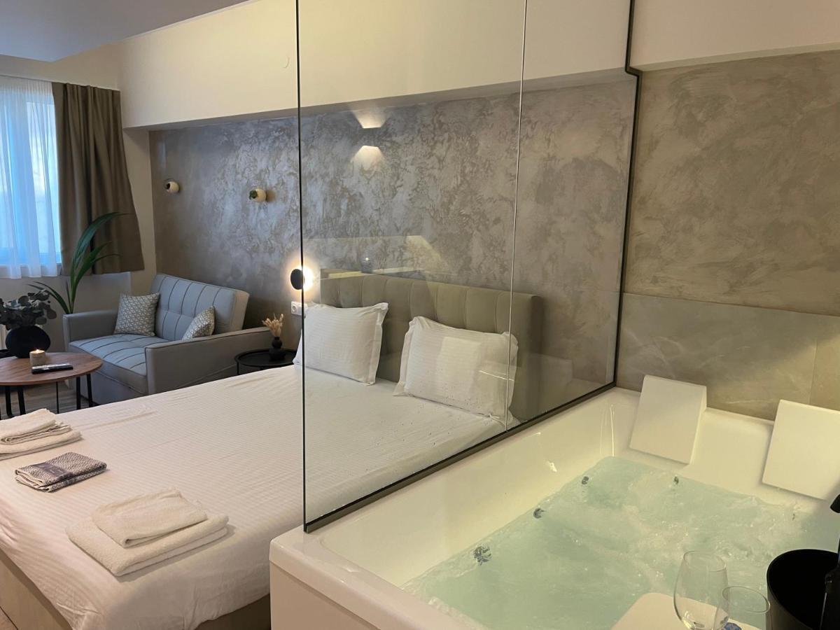 Jacuzzi Suite Ladadika Thessaloniki Exterior foto